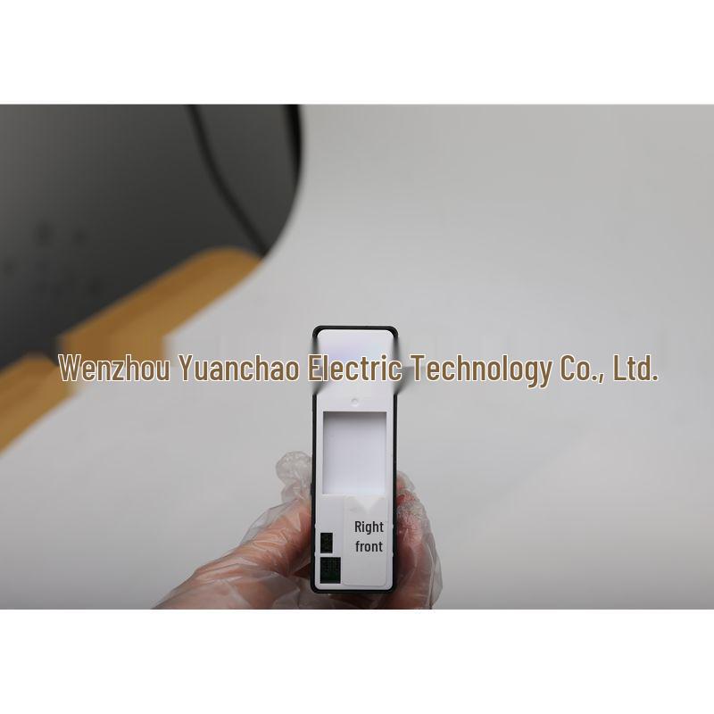 Mazda Atenza (2017-2020 гг.) Электрический переключатель переднего правого окна GW2F-66-370