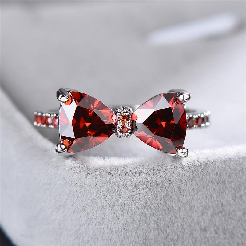 Женское кольцо в виде банта в ассортименте