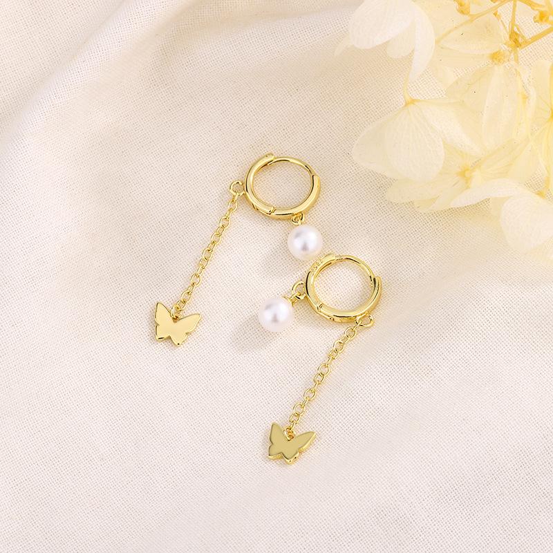 Elegant Short Pearl Huggie Earrings With Sweet Butterfly Tassel Niche Design For Women Trendy And Chic Jewelry