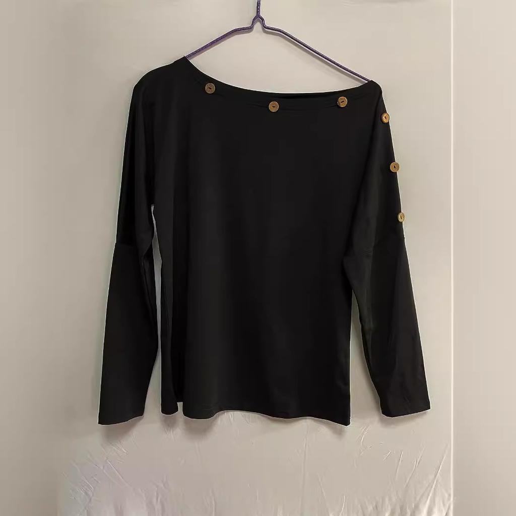 2025 Новая женская модная рубашка с длинным рукавом и открытыми плечами на пуговицах