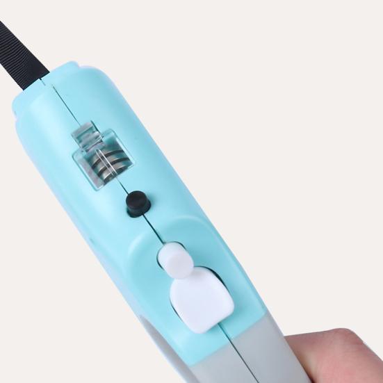 5m Retractable Pet Leash with LED Flashlight Ergonomic Handle Adjustable Long Walking Dog Leash for Small Medium Dogs