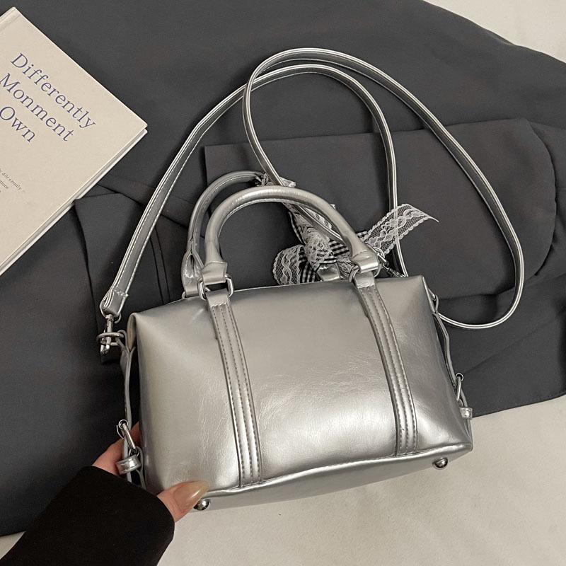 Модная нишевая сумка-боулинг для ручной носки женская 2025 новая трендовая корейская версия, высококачественная сумка на плечо, универсальная сумка-мессенджер