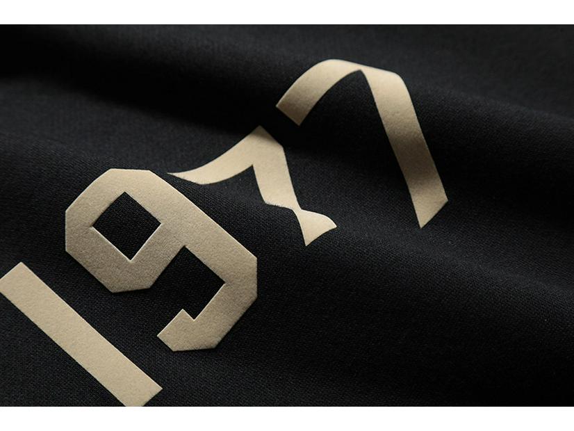 ESSENTIALS 1977 Double-Line Flocking Letter Hooded Sweatshirt for Men and Women