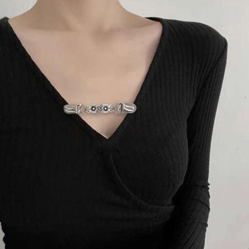 2 Pairs Elegant Rhinestones Sweater Clip for Women Alloy Materials Fashion Brooches for Office and Social Event