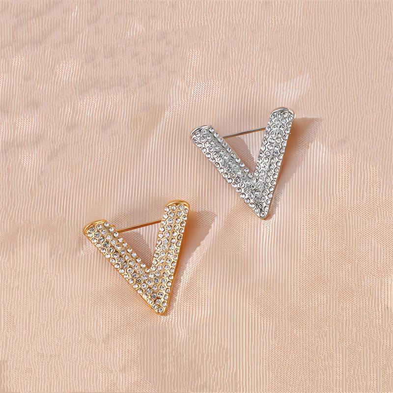 1/2Pcs Crystal Rhinestone Letter V Brooch Women English Alphabet Brooch Pin Corsage Unisex Collar Jewelry Clothes Bag Decor Gift