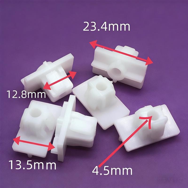 Automotive Plastic Buckle Foton Daimler Auman ETX9 Series Corner Self-Tapping Plastic Screw Fixed Clip Base Buckle