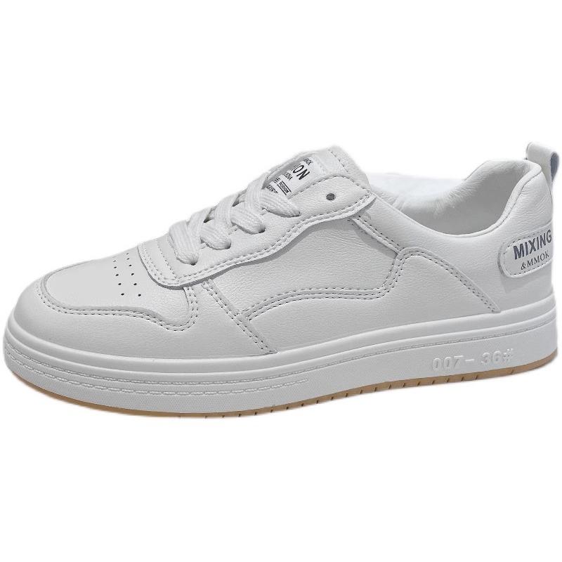 Корейская версия модных белых туфель с мягкой подошвой для женщин, осень 2024, новые интернет-знаменитости, повседневные универсальные спортивные туфли на плоской подошве, прилив