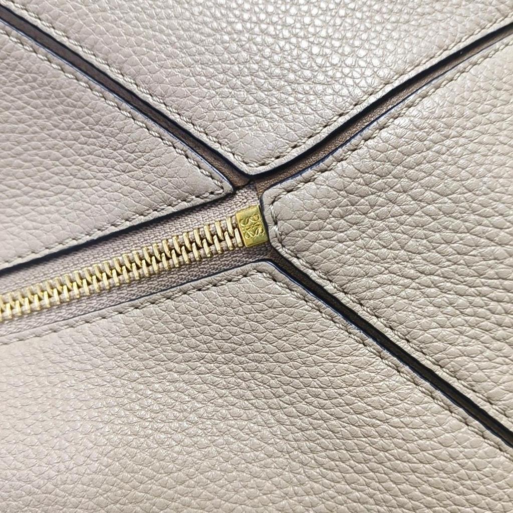 [Pre-Owned] Loewe Small Puzzle Edge Bag 'Taupe' - Good #4XUINF
