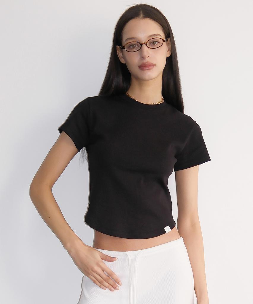 RUSTIC REVERIE Rustic Essential Slim T-Shirt [Black]