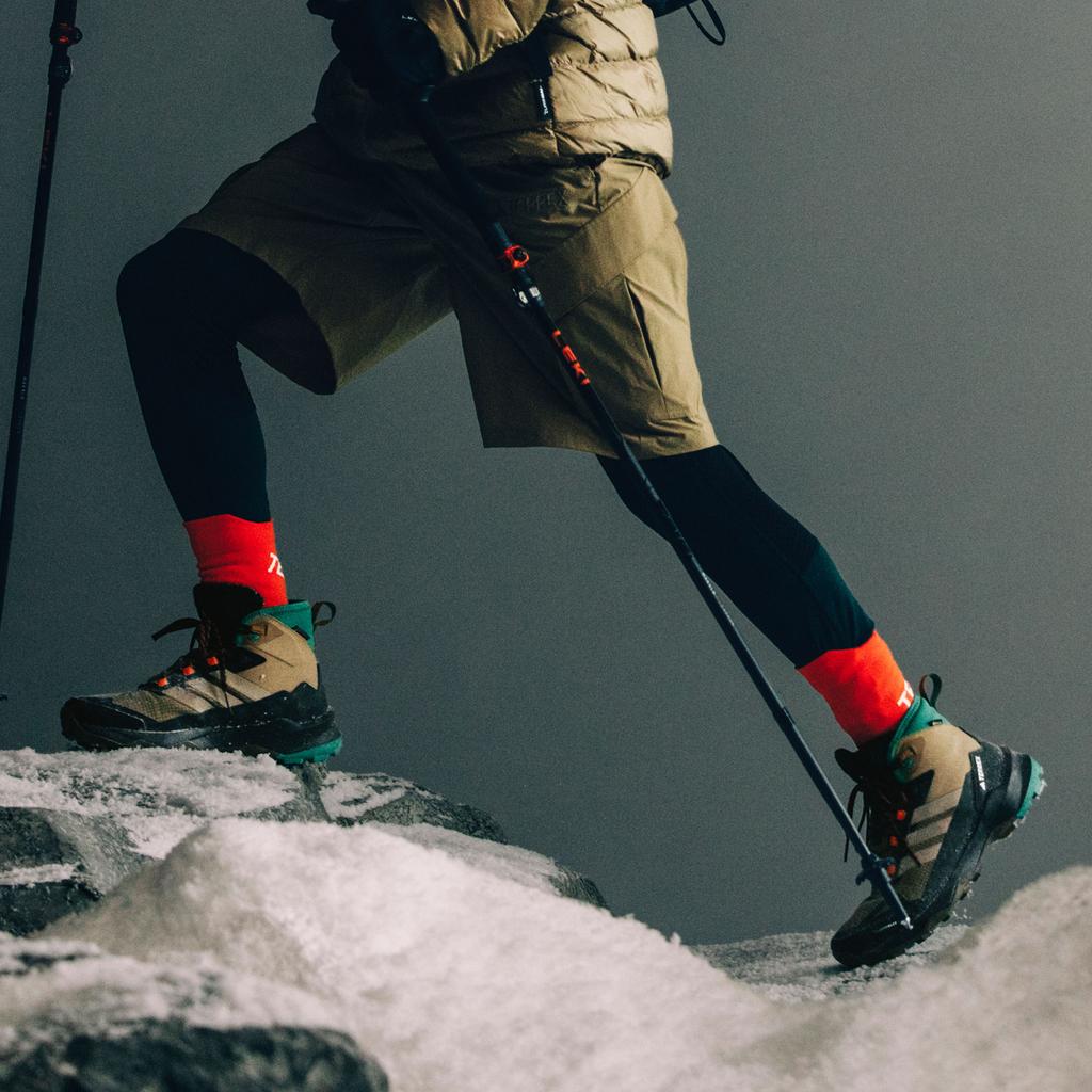 adidas Terrex Skychaser AX5 Mid Gore-Tex Climawarm+ Cardboard Blanch C