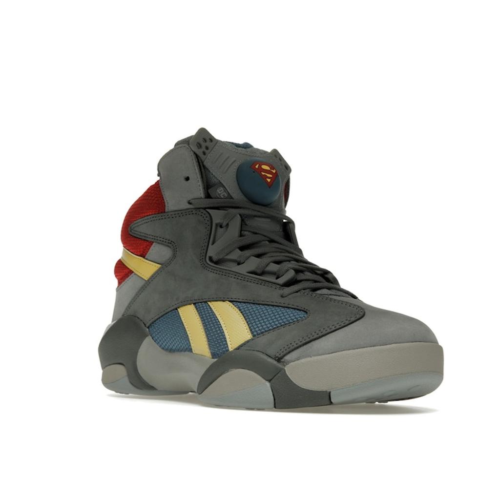 DC Comics x Reebok Shaq Attaq Man of Steel Унисекс Кроссовки Серый Сплав Отважный Синий HQ4587