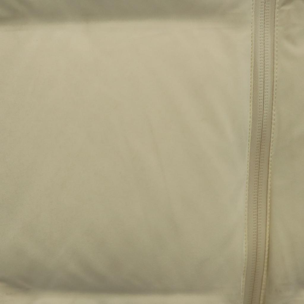 Uniqlo Бесшовная пуховая куртка M кремовая Женская Б/у