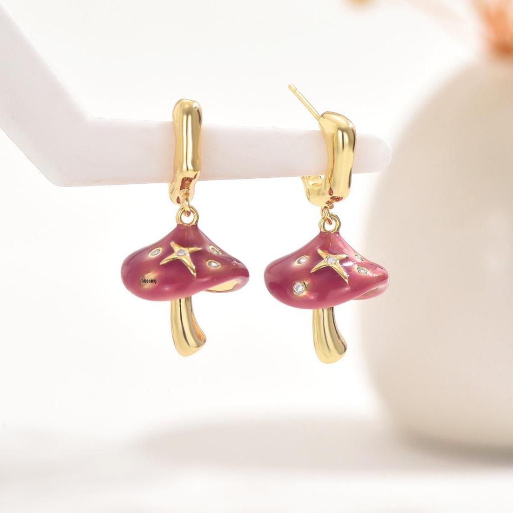 Корейские минималистичные серьги-грибочки: Милые, Универсальные и Изысканные Аксессуары в Пасторальном Стиле