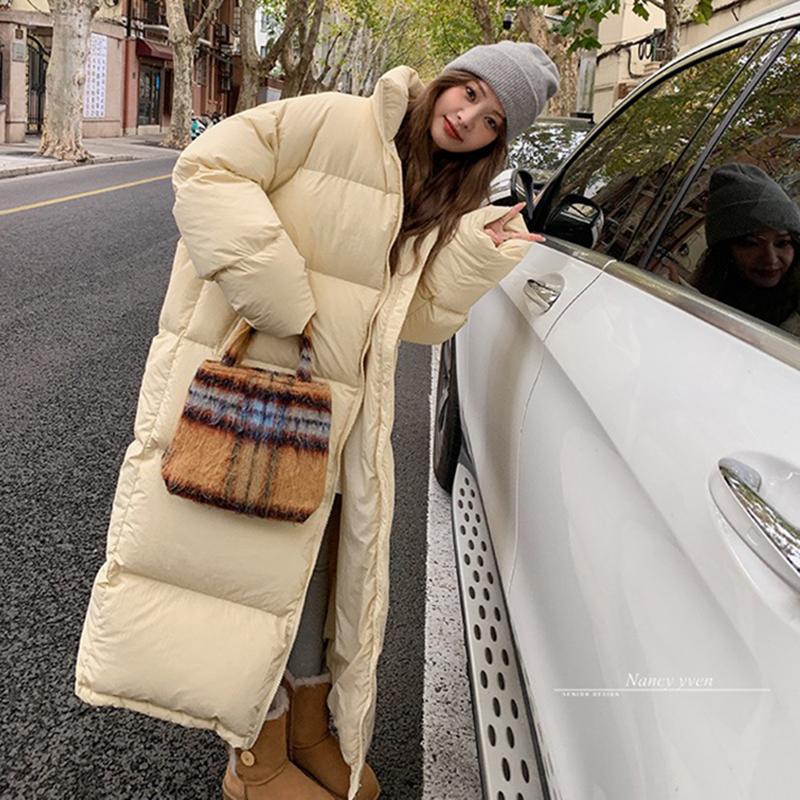 2023 Новые зимние толстые теплые длинные пуховики женские свободные воротник-стойка шарф-пуховик свободные хлопчатобумажные утолщенные куртки-хлебки пальто модные женские парки