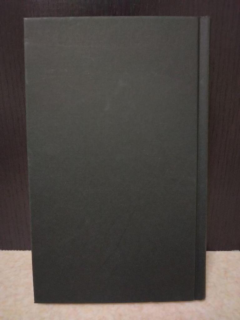 [Б/У] СВЯТАЯ БИБЛИЯ АНГЛИЙСКАЯ СТАНДАРТНАЯ ВЕРСИЯ