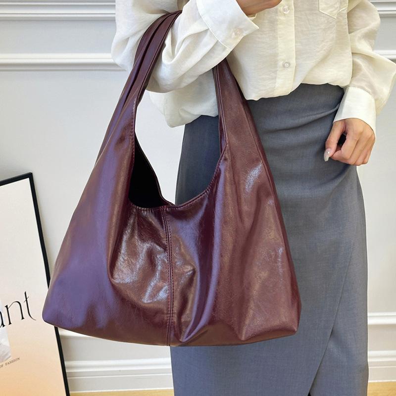 Retro Commuter Bag Women's 2025 Summer New Fashionable Versatile Retro Tote Bag Large Capacity Underarm Women's Bag