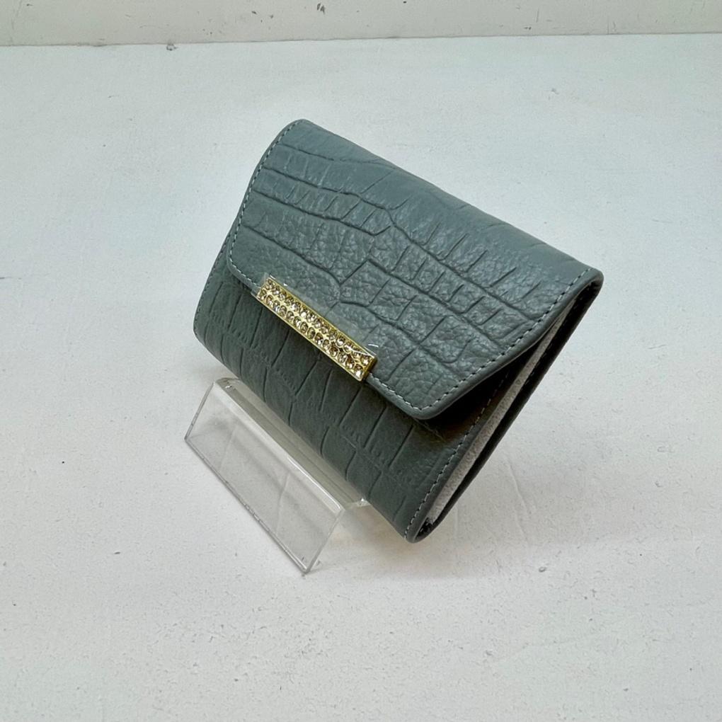 Women's Cowhide Half Wallet - Natural Cowhide - Lightweight and Luxurious Crocodile Pattern - AW9165 - Sky Blue