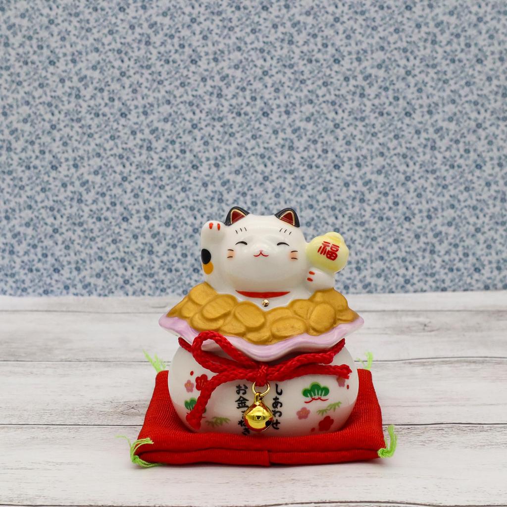 Фарфоровая статуэтка Манеки-неко Якуси Килн Энманхо (с наклейкой удачи)