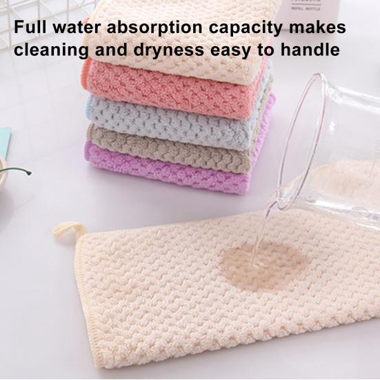 Yousheng Coral Velvet Plaid Texture Bath Towel Strong Water Absorption Fluffy Towel with Lanyard Design Easy To Clean Hand Towel