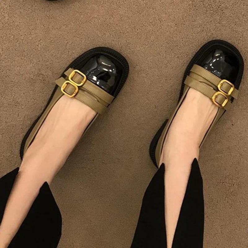 Модные винтажные лоферы с двойной пряжкой на низком каблуке для женщин 2025 весна пэчворк из искусственной кожи женские балетки