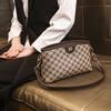 New Fashion Retro Shoulder Bag Printed Crossbody Women's Bag Fashionable and Versatile Underarm Bag Small Square Bag