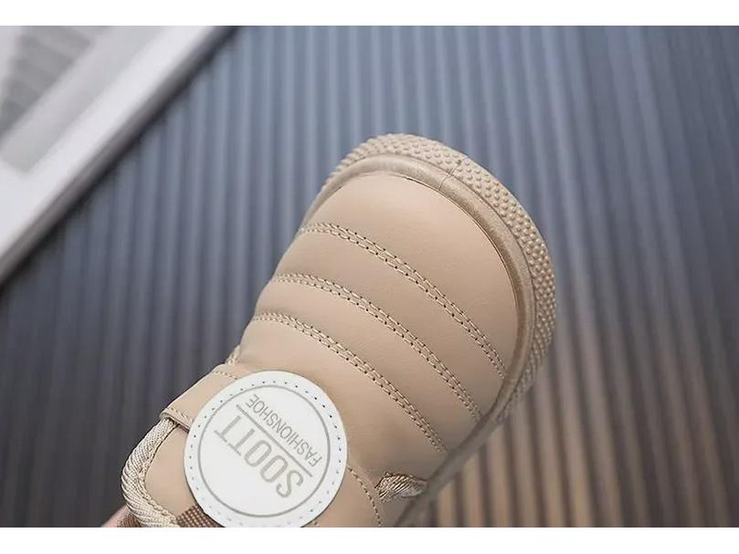 Boys' Winter Velvet-Lined Waterproof Leather Snow Boots with Soft Soles