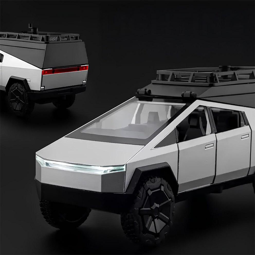 1:28 Scale Die-cast Metal Cyber Pickup Truck Camping RV Model, Alloy Pull-back Toy, Silver