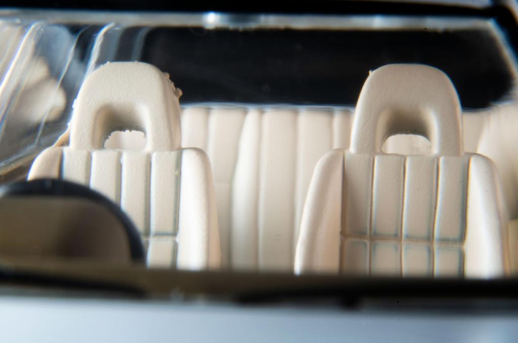 Tomytec Tomica Limited Vintage Neo 1/64 Scale LV-N338a Honda Civic Pro White Finished Model 333968