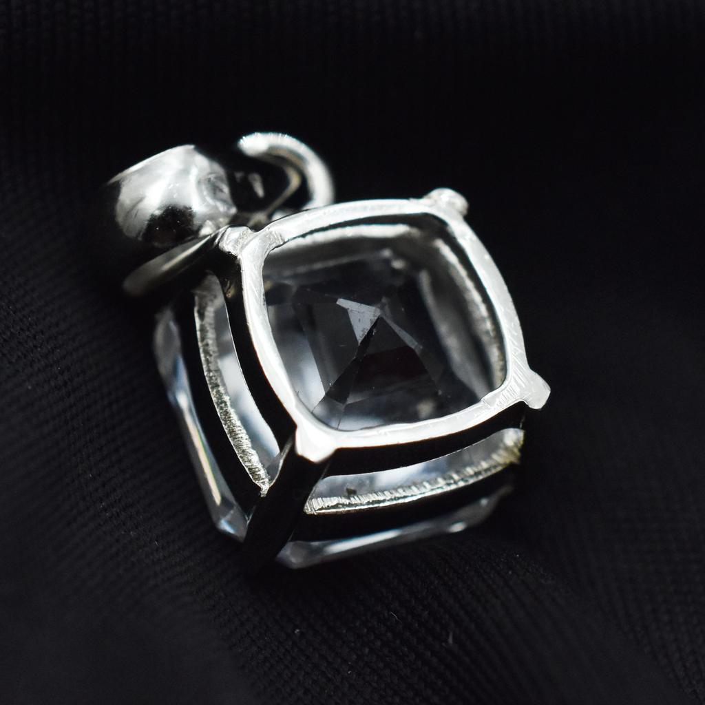 Квадратный Натуральный Сапфир 29.05 Карат Серебристо-Белый Подвеска Свободный Драгоценный Камень СЕРТИФИЦИРОВАН AR-3644-Sa