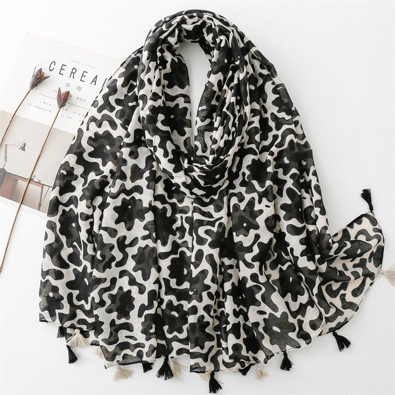 Женский этнический хлопково-льняной шарф Yitao: Дизайн с кисточками в виде колосков оранжевой пшеницы, идеально подходит для путешествий, пляжа или использования в качестве шали