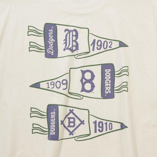 New Era Brooklyn Dodgers Футболка с флагом Кремовый 15147546