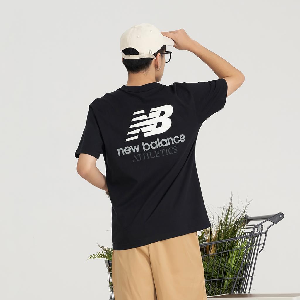 New Balance Спортивная футболка с графическим принтом из хлопка, переработанная, азиатский размер, 'Черный', мужская, AMT31504-BK