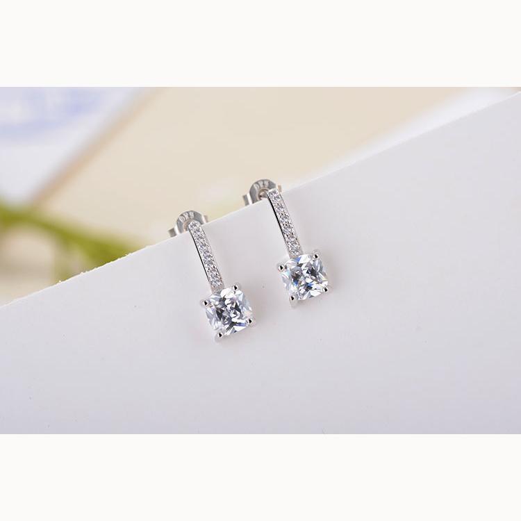 Zircon Earrings Earrings Women Fashion Party Jewelry Sparkling Accessories Daily Wear Gift for Girlfriends