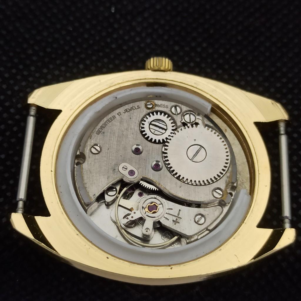 ВИНТАЖНЫЕ ШВЕЙЦАРСКИЕ МУЖСКИЕ НАРУЧНЫЕ ЖЕЛТЫЕ ЧАСЫ ORIS С РУЧНЫМ ПОДЗАВОДОМ REF 558c-a297218-1