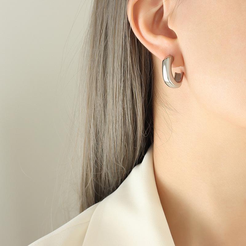Серьги-клипсы из титановой стали в стиле французского минимализма ретро C-образной формы для женщин, не тускнеющие