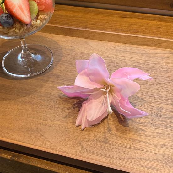 Women Hairpin Secure Grip Realistic Flower Design Hair Clip Non-Fading Lightweight Decorative Hair Accessories