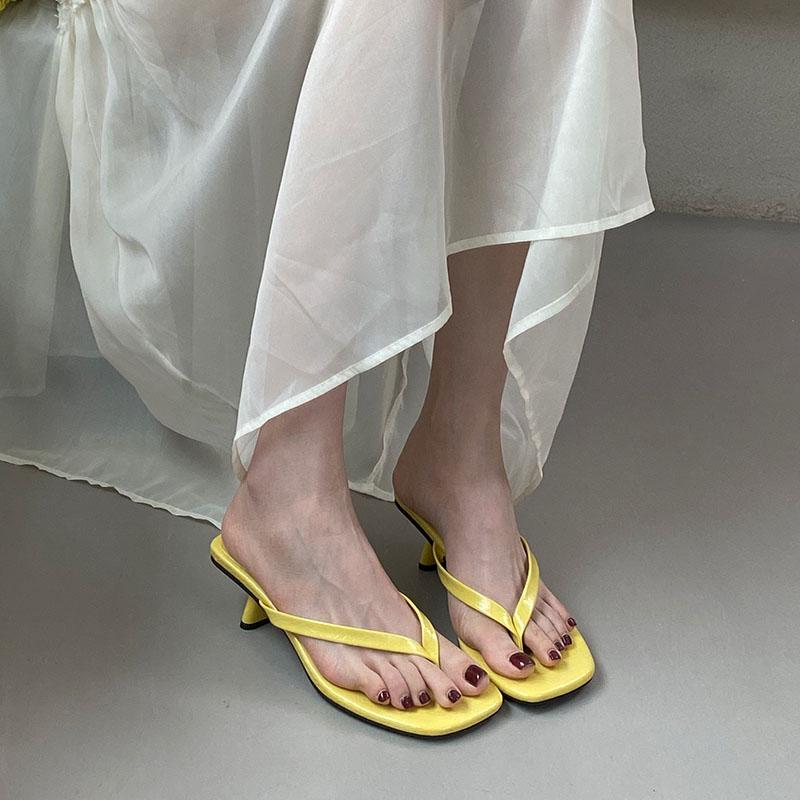 Мода Мода Квадратный Носок Женские 4СМ Каблуки Шлепанцы Слайды Сандалии Летние Повседневные Женские Вьетнамки Дамские Тонкий Каблук Шлепанцы Туфли Лодочки