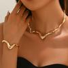 European and American Style Twisted Design Necklace and Bracelet Set