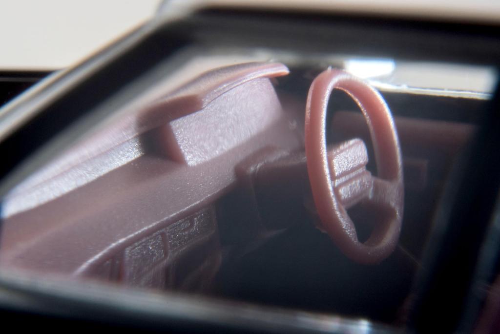 TOMYTEC Tomica Limited Vintage Neo LV-N175c Toyota Crown Hardtop Supercharged Royal Saloon (Вино) Модель 1985 года, Полная модель, 332718