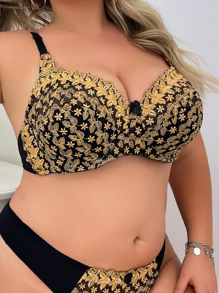 Julexy New Arrivals Women Bra Lace Hollow Out Underwear Women Embroidery Plus Size D Cup Lingerie Bra