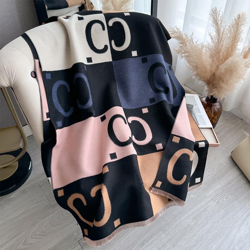 Fashion Color Matching Alphabet Imitation Cashmere Scarf, Versatile In Autumn And Winter, Thickened Fringed Shawl, Warm Scarf, Advanced Sense