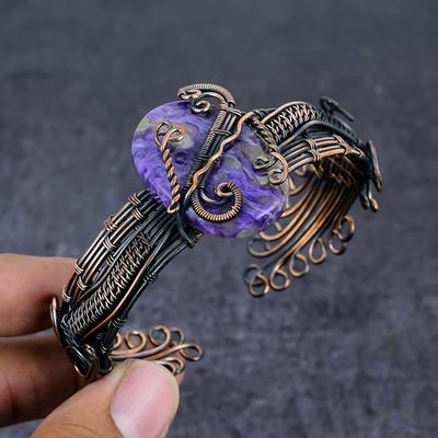 Браслет-манжета из натурального русского драгоценного камня чароит с медной проволокой, регулируемый s2c78