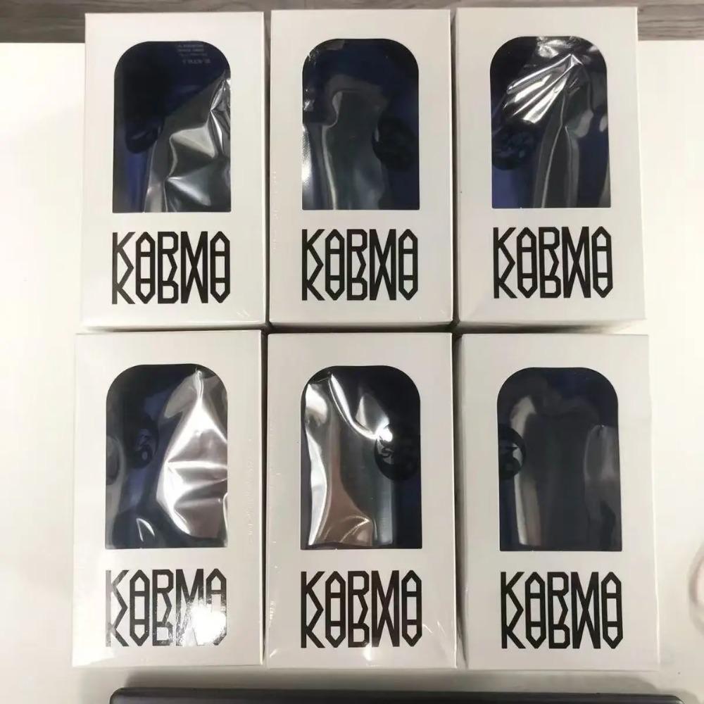 БанЧан ЛиНо Хёнджин Феликс Хан Сынмин АйЭн Чанбин Четвертый Альбом KARMA Версия Dolls Случайные
