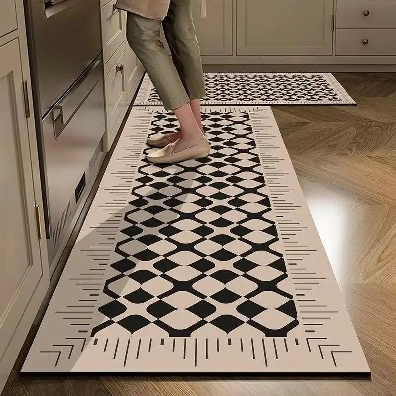 Plaid Kitchen Long Carpet and Anti Slip Quick Dry Floor Mat, Easy To Clean Carpet, Anti Fouling Foot Mat Kitchen Floor Floor Mat