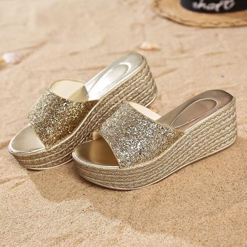 Cool Slippers Women's Summer Wear 2025 New Fashion Slope Heel Platform Slippers Increase Internet Celebrity Versatile Half Drag Women's Sandals