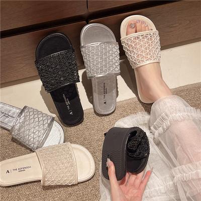 Женская обувь – Сандалии