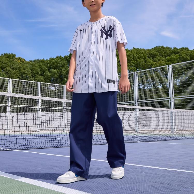 Nike Однобортный топ с полосатым логотипом, сезонный, дышащий, легкий, с V-образным вырезом, коротким рукавом, детский, белый DZ3685-100