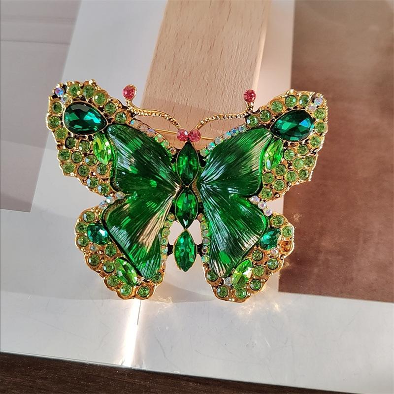 Vintage Butterfly Brooches for Women Ladies Beauty Rhinestone Crystal Butterfly Pins Party Office Brooch Pins Jewelry Gift