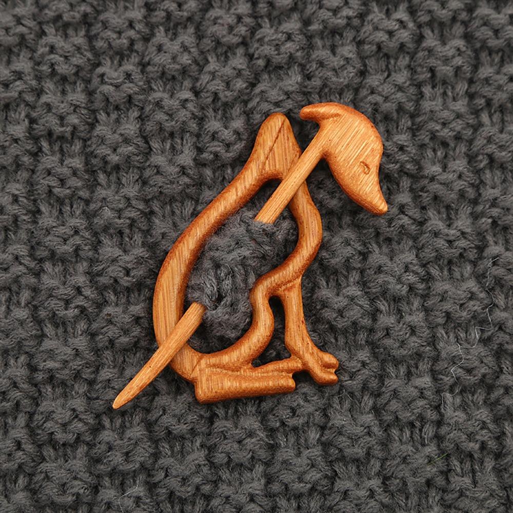 Maple Leaf Animal Sweater Pin Umbrella Kitty Scarf Buckle Dancing Piggy Wooden Brooch  Party