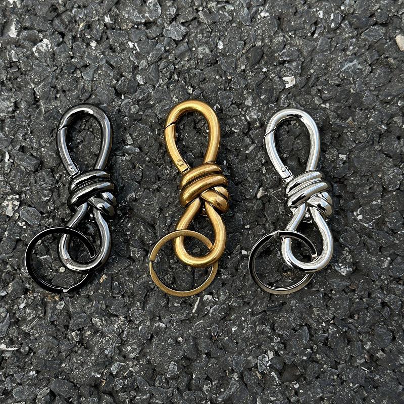 Y2K Punk Star Oval Essential Icon Carabiner Keychain Mountaineering Car Key Ring Gothic Backpack Decor